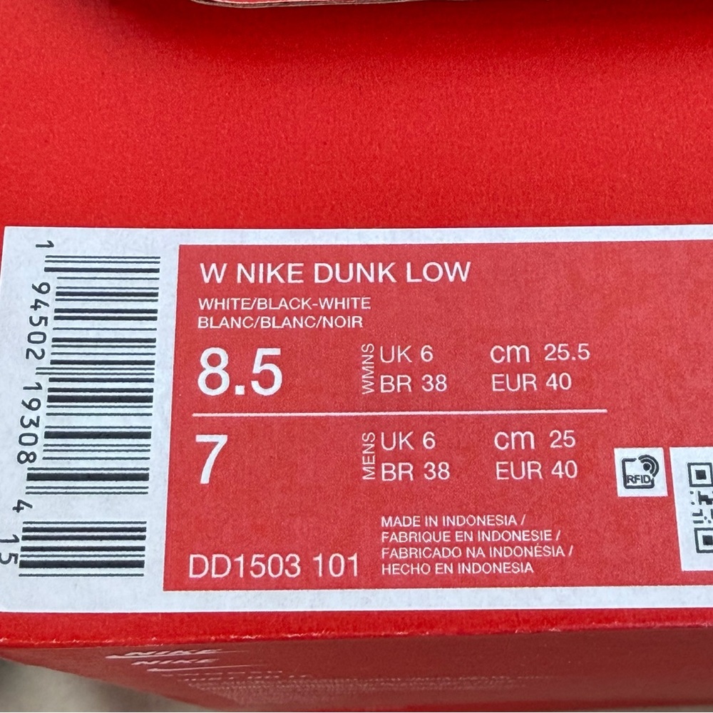 Nike Dunk Low Panda White Black Women’s 8.5 / Men’s 7 DD1503-101 - Picture 8 of 11